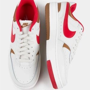 Nike women’s Air Force 1 sneakers shadow White, Red, and Brown Zise 10 NEW